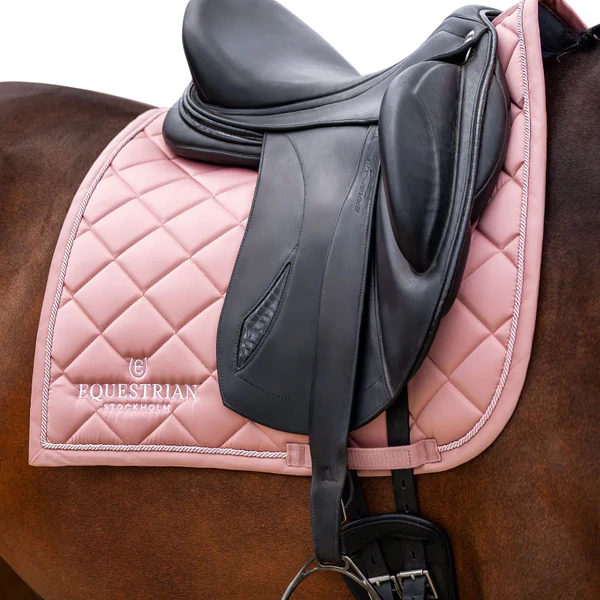 Equestrian Stockholm - Tapis de dressage Line rose