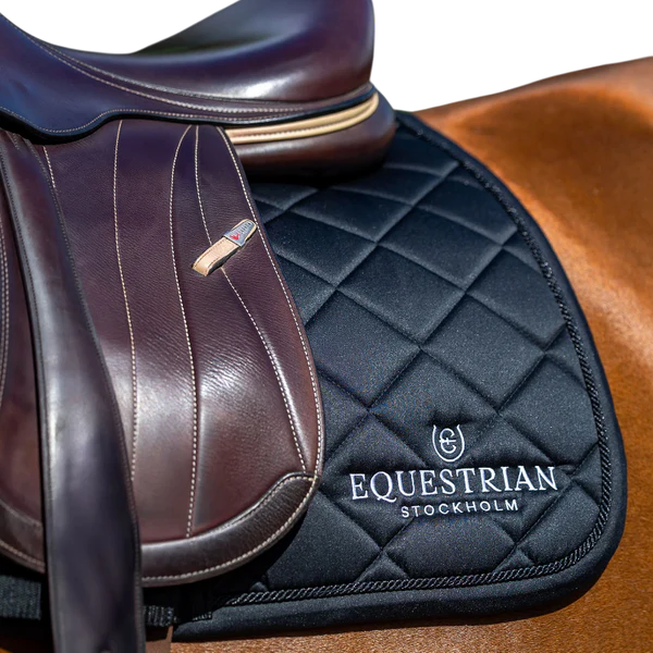 Equestrian Stockholm - Tapis de selle Line noir