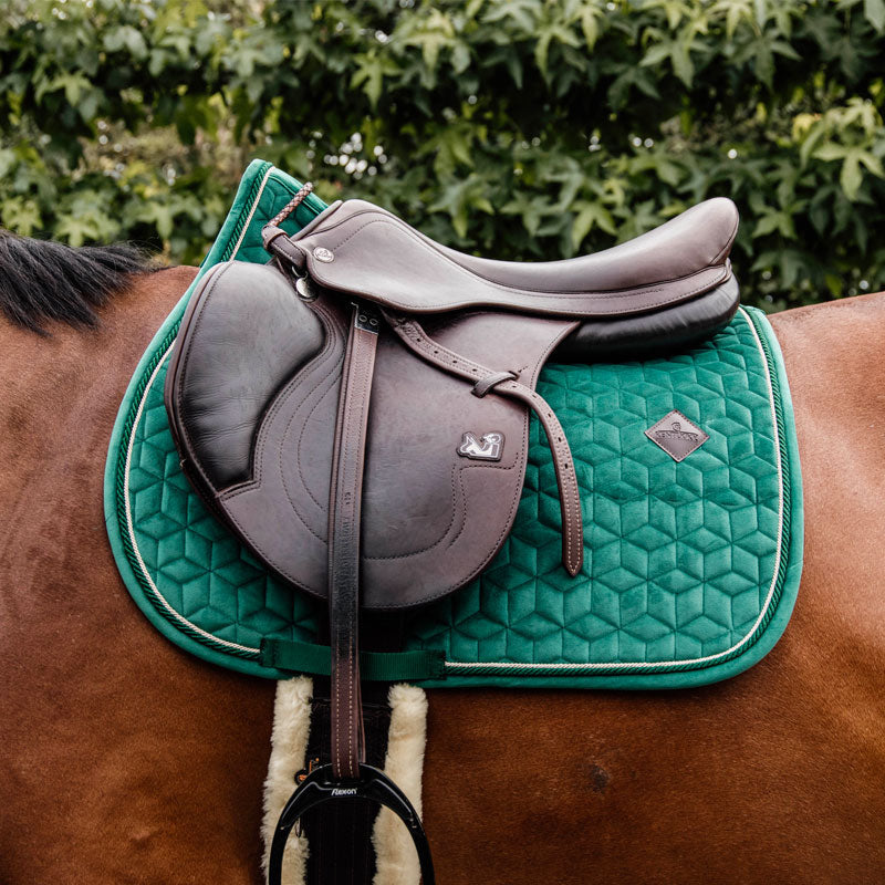 Kentucky Horsewear - Tapis de selle Velvet Jumping Vert Foncé