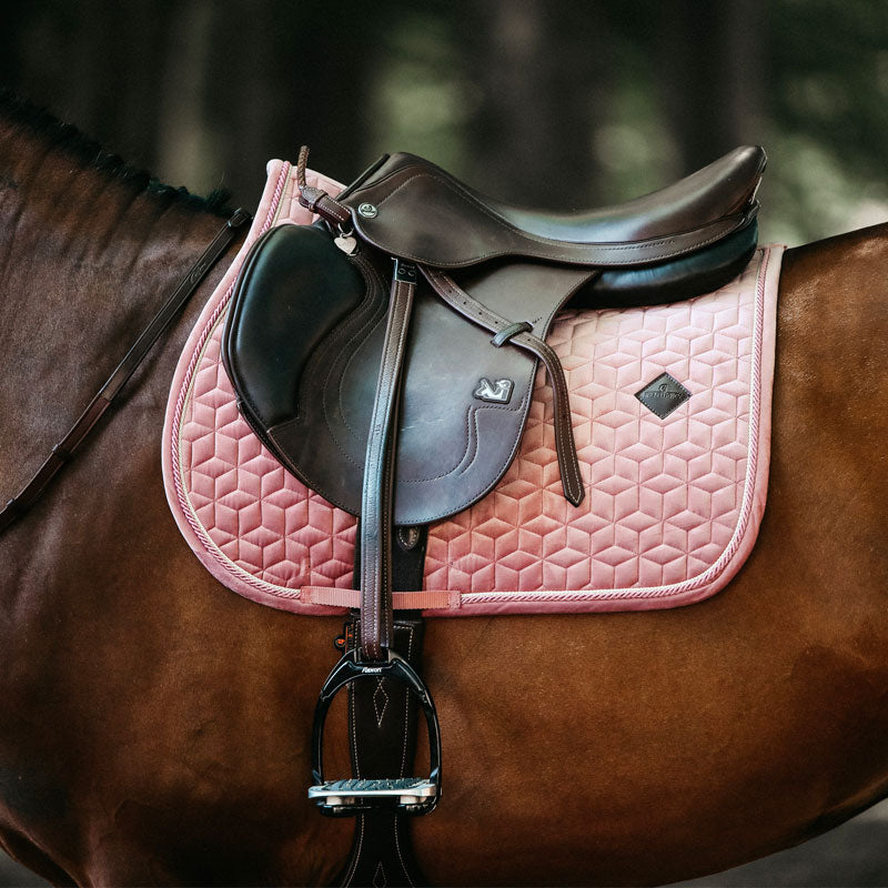 Kentucky Horsewear - Tapis de selle Velvet Jumping Vieux rose