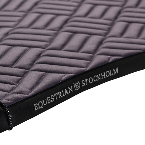 Equestrian Stockholm - Tapis de dressage Modern Dark Violet