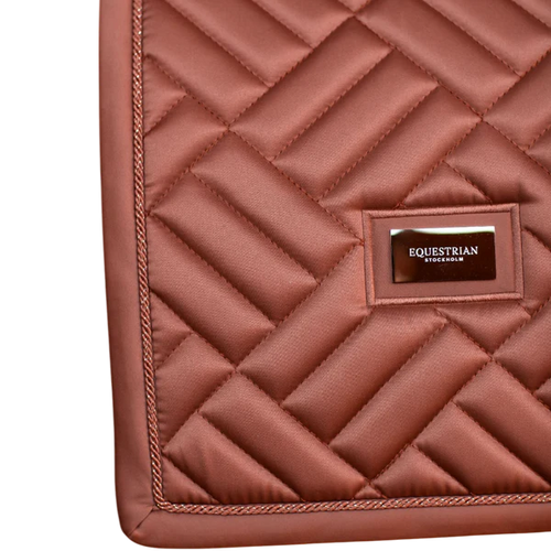 Equestrian Stockholm - Tapis de dressage Modern Coral