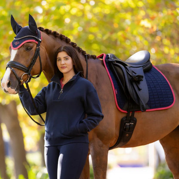 LeMieux - Tapis de dressage Square suédine marine/ cranberry